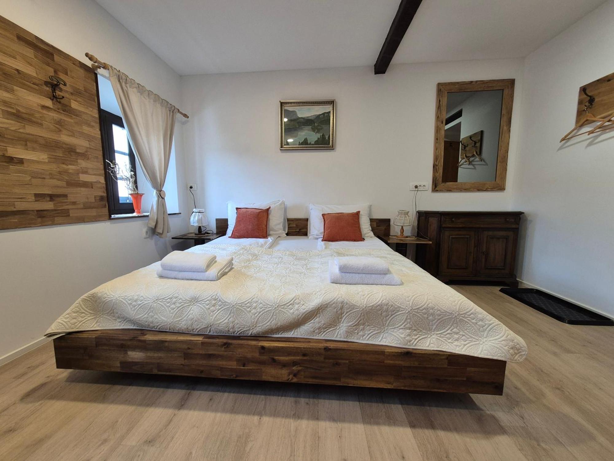 Slovenian House Vida Bled Bagian luar foto